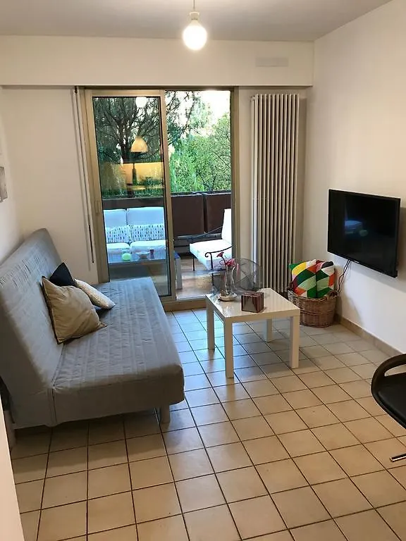 Dans Un Ecrin De Verdure Apartment Hyeres France