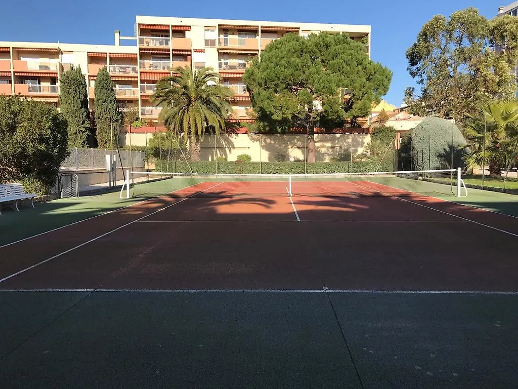 Dans Un Ecrin De Verdure Apartment Hyeres 0*,