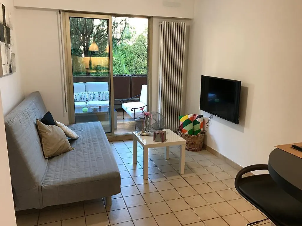 Dans Un Ecrin De Verdure Apartment Hyeres
