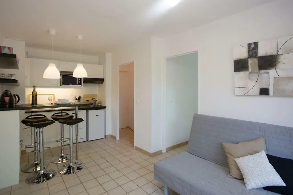 Dans Un Ecrin De Verdure Apartment Hyeres