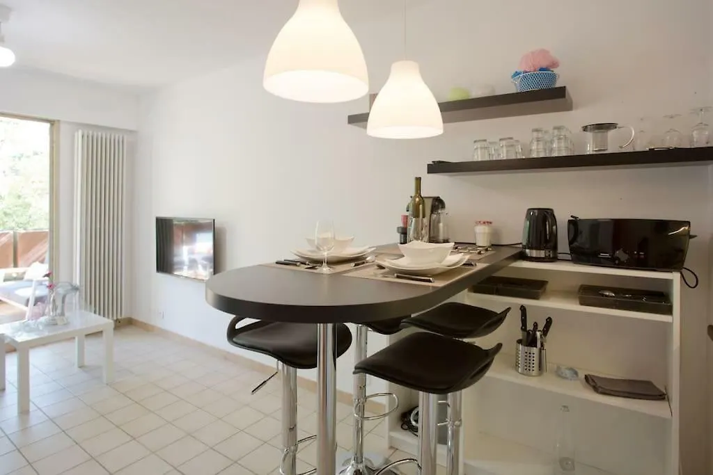 Dans Un Ecrin De Verdure Apartment Hyeres France